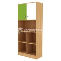 ESTANTE MEDIANO CON PUERTAS SUPERIORES