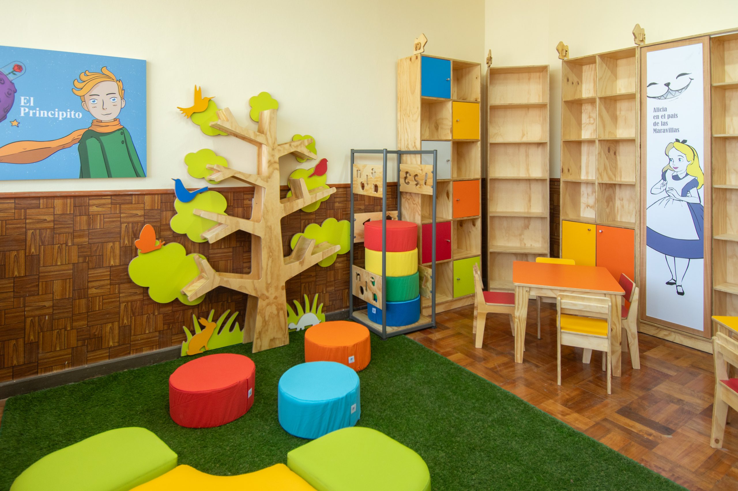 Rincón de Lectura Infantil - Escuela María Letelier de Prieto, Llay Llay